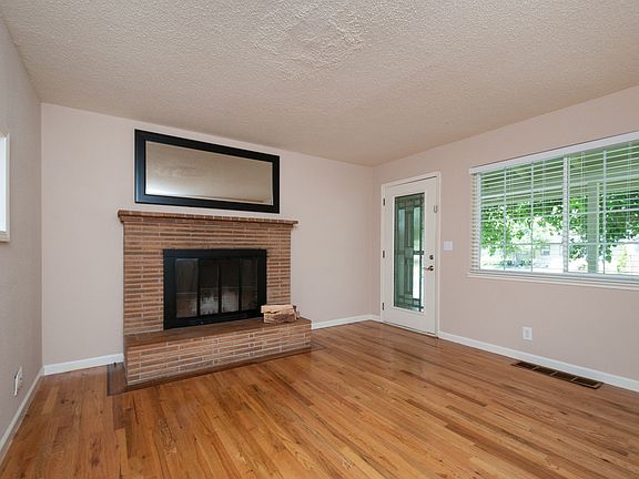 4th image of 5229 Schuyler Dr