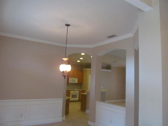 4th image of 10043 Sifton Ct
