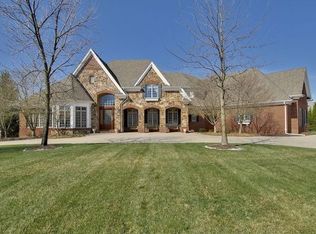 5426 Guinevere Ct, Weldon Spring, MO 63304
