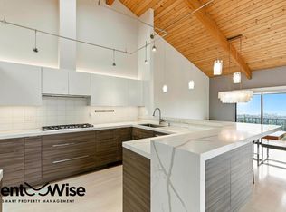 14 Marlin Cv, Oakland, CA 94618