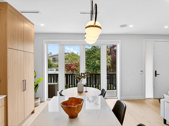 2nd image of 2741 E 7th Ave #1