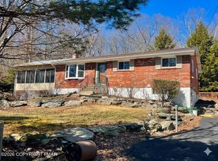 2319 Beartown Rd, Canadensis, PA 18325