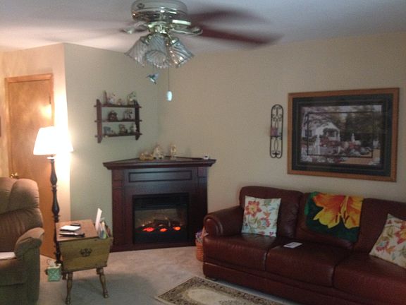 5th image of 326 Marigold Cir Unit 42