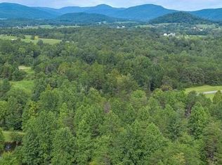 338 Mountainside Dr, Stanardsville, VA 22973