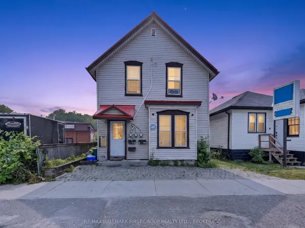 667 Montreal St, Kingston, ON K7K 3J3