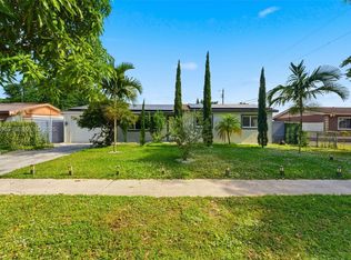 251 N 71st Ave, Hollywood, FL 33024