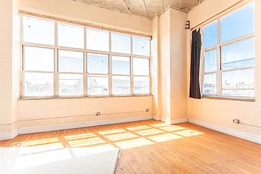 Rented by MySpaceNYC