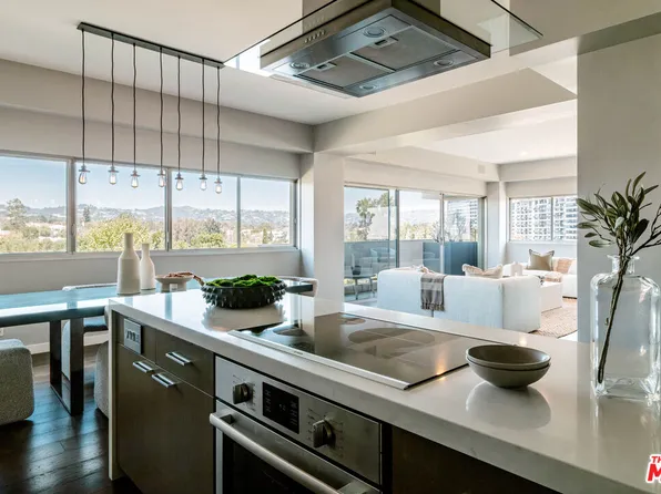 10701 Wilshire Blvd APT 701, Los Angeles, CA 90024