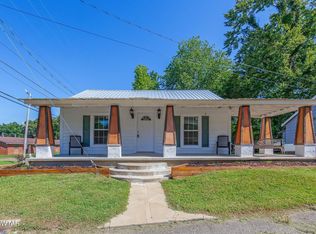401 E 4th St, Trenton, TN 38382