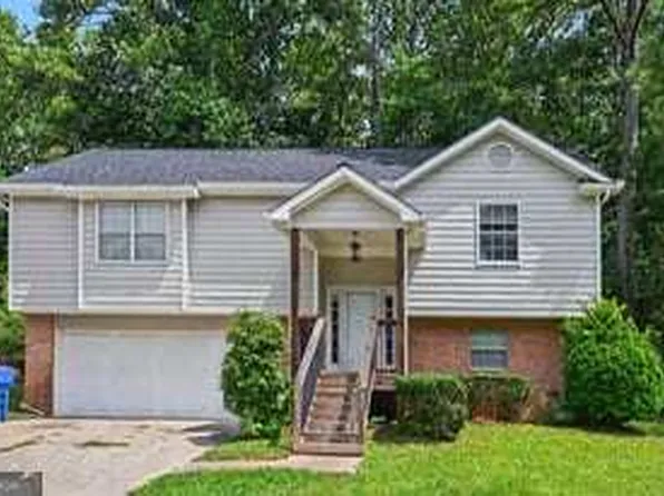 2102 Sandtree Ct SW, Atlanta, GA 30331