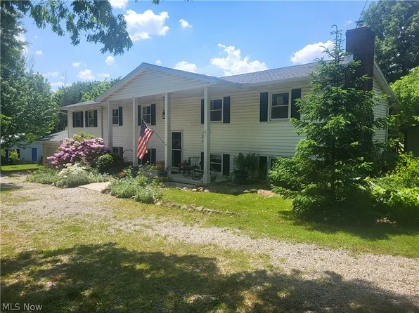 7666 Boneta Rd, Wadsworth, OH 44281