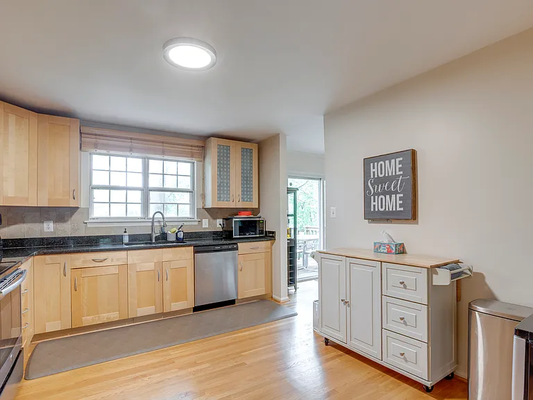 10535 Brevity Dr — Photo 39