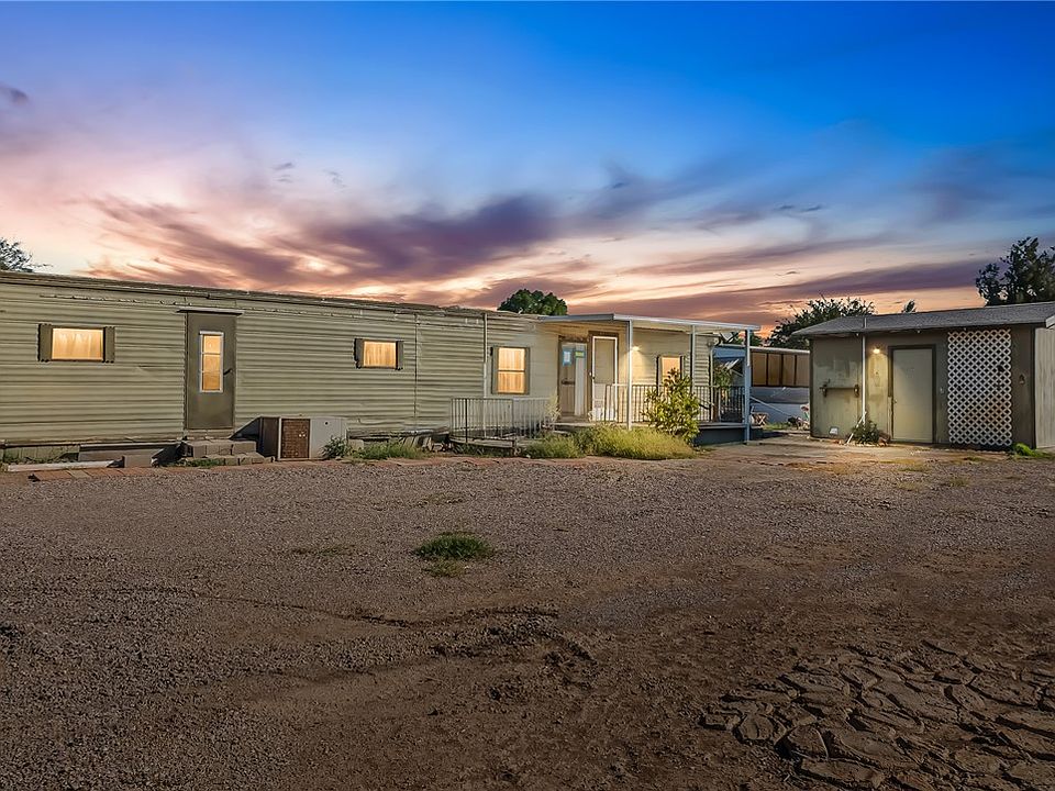 1st image of 2096 E Hackamore Drive