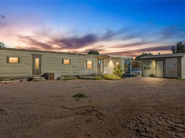 2096 E Hackamore Dr, Mohave Valley, AZ 86440