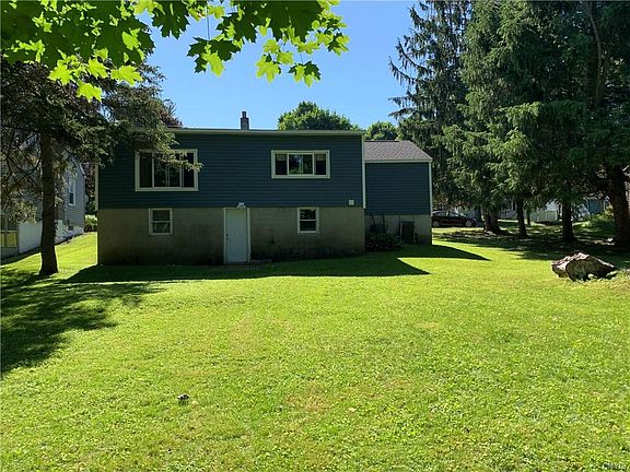 3rd image of 310 Homewood Dr