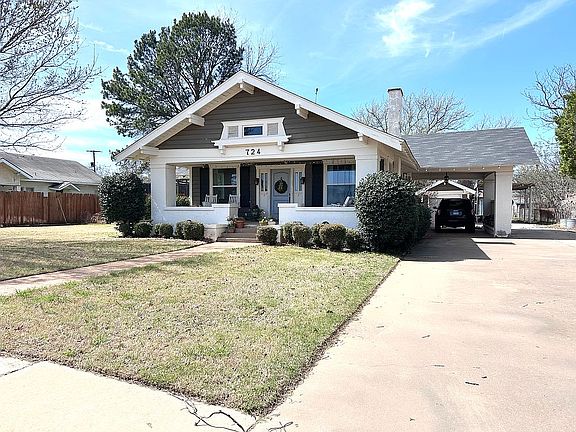 2nd image of 724 Virginia St