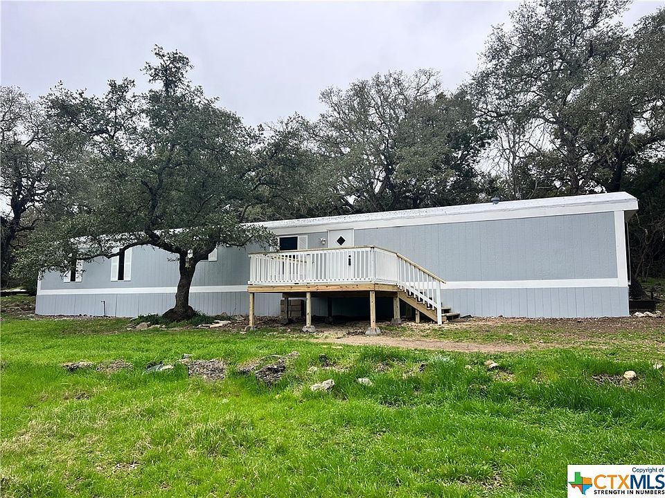 1st image of 750 Oak Mdws