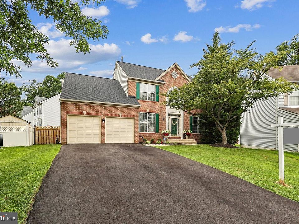 1st image of 6912 Scarlet Oaks Dr