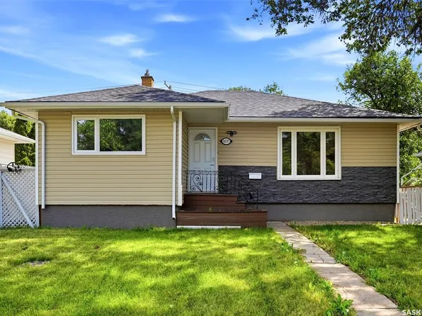 1037 Campbell STREET, Regina, SK S4T 5P5