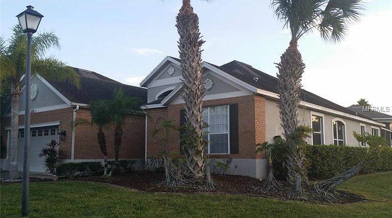 2nd image of 1715 The Oaks Blvd