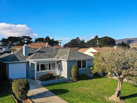3rd image of 709 Southwood Dr
