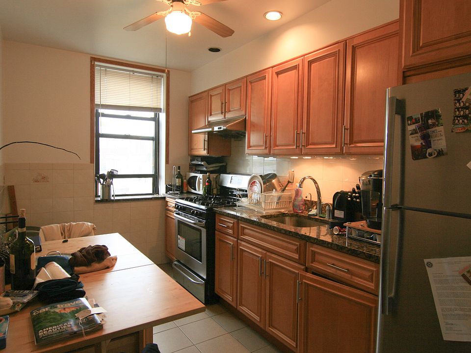 1st image of 4608 30th Ave #3