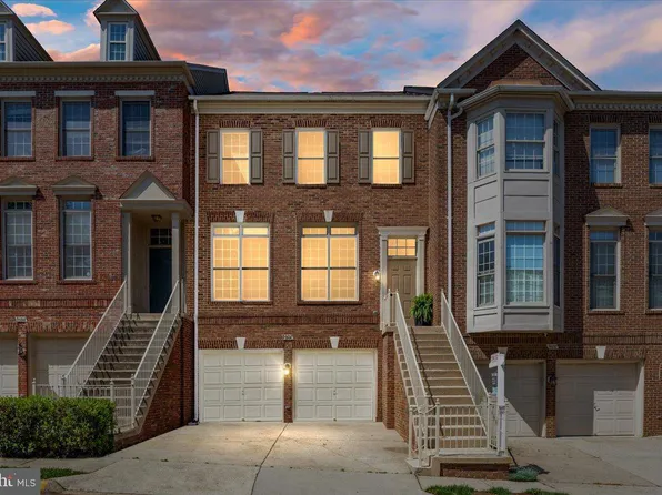 9602 Lagersfield Cir, Vienna, VA 22181