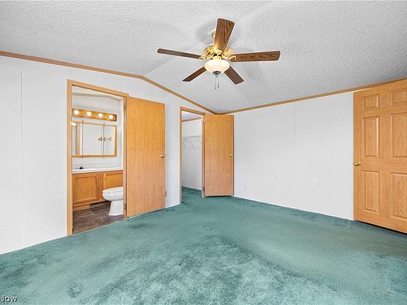 2nd image of 35157 Center Ridge Rd #150