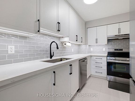 4th image of 32 Church St #305