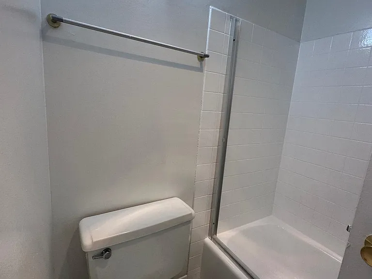 2311 Pimmit Dr #911-E — Photo 12