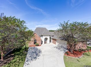 2305 Pointe South Dr, Zachary, LA 70791