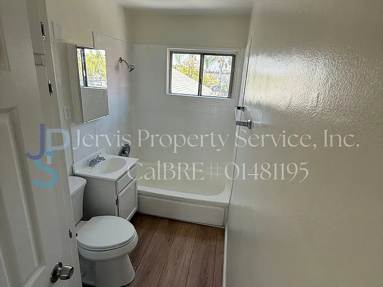 4517 E 52nd Pl #25 — Photo 5