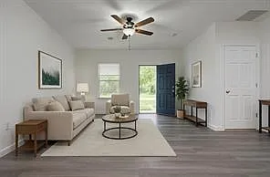 2 bed, 1.0 bath, 1410 sqft, $1,400 — Photo 4