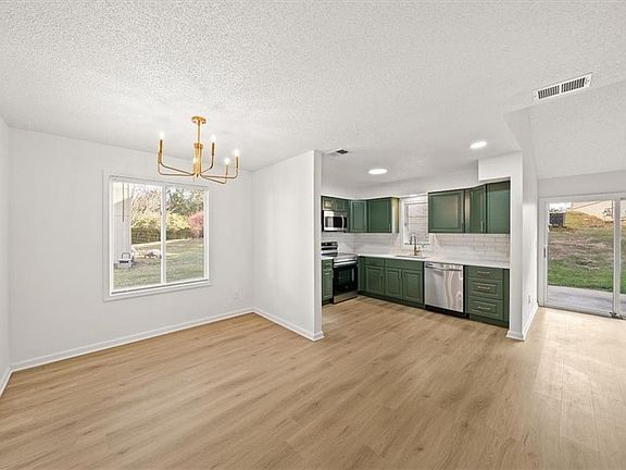 2nd image of 12435 Charlotte St