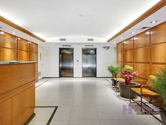 5th image of 30-85 Vernon Blvd #2C
