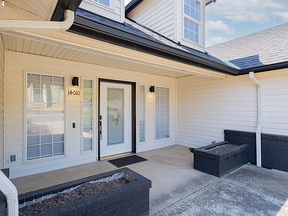 2nd image of 14010 NE 30th Ave