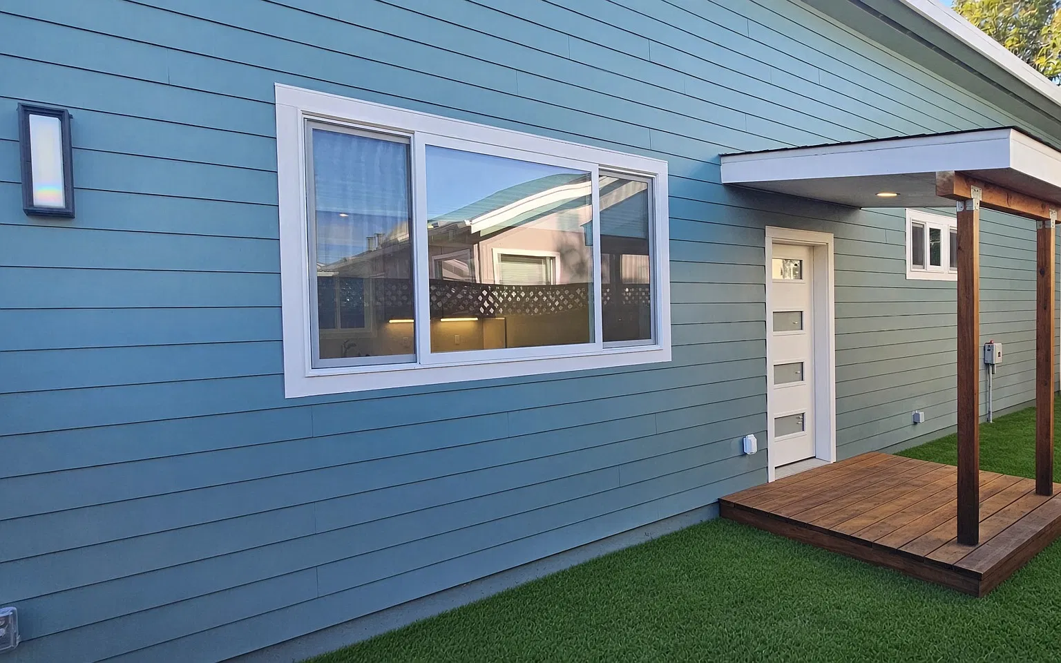 746 Diablo Ave — Photo 1