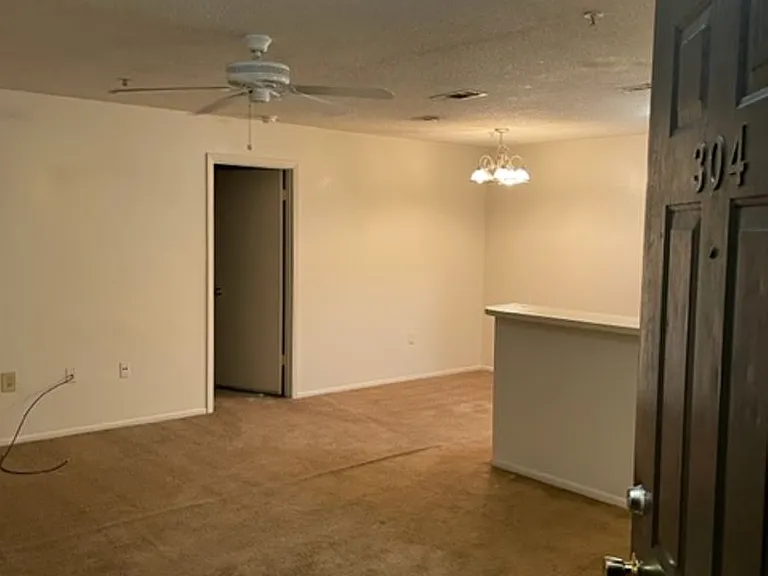 635 Buoy Ln #304 — Photo 19