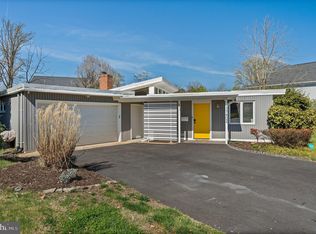 7402 Franklin Rd, Annandale, VA 22003