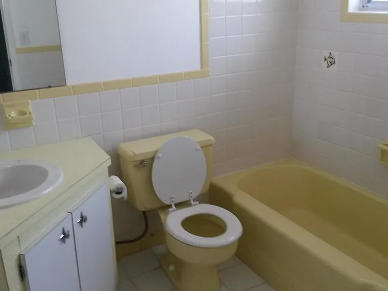 2nd Bathroom