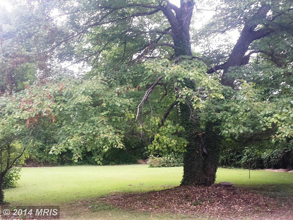 2nd image of 6701 Livingston Rd