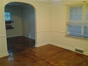 1st image of 9624 Abington Ave