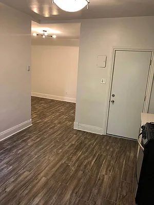 Rented by Abba Realty Associates INC | media 18