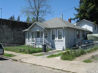 24 State St, Willits, CA 95490