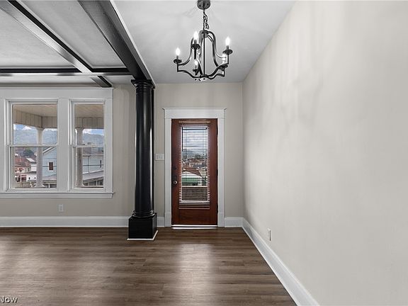 5th image of 511 Vine St