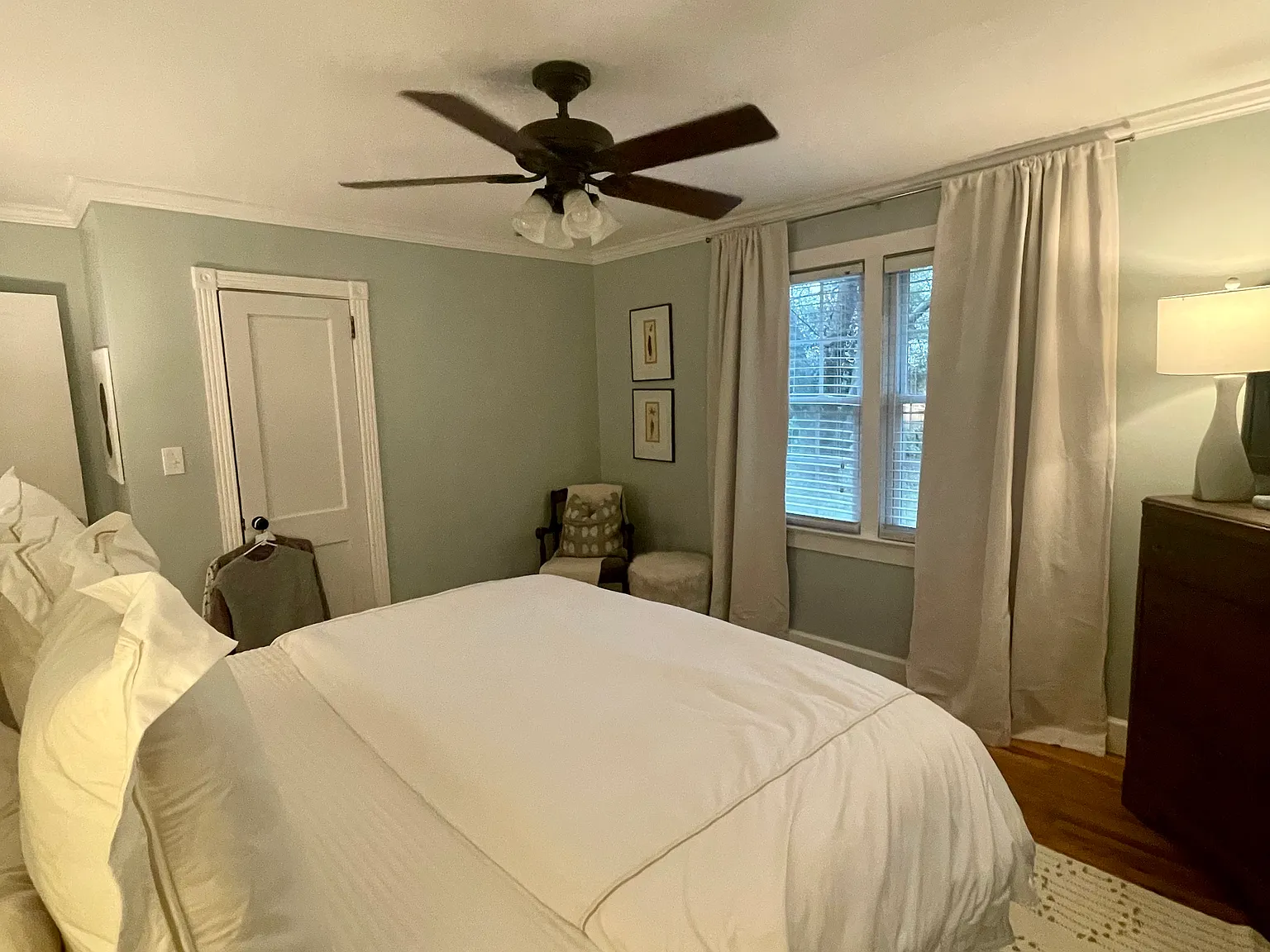 2 bed, 1080 sqft, $2,250 — Photo 2