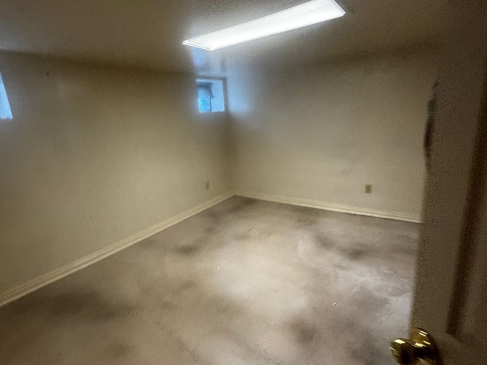 1st image of 354 E Edith Ave #B