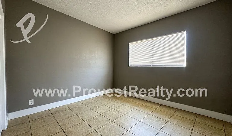 12079 Sand Ave — Photo 10