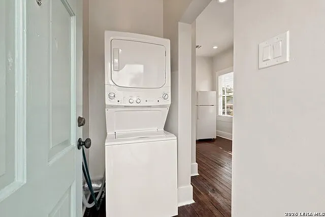 732 Lamar St #2 — Photo 16