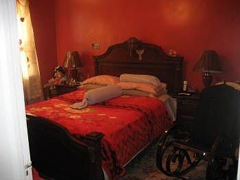 5th image of 5856 206th St